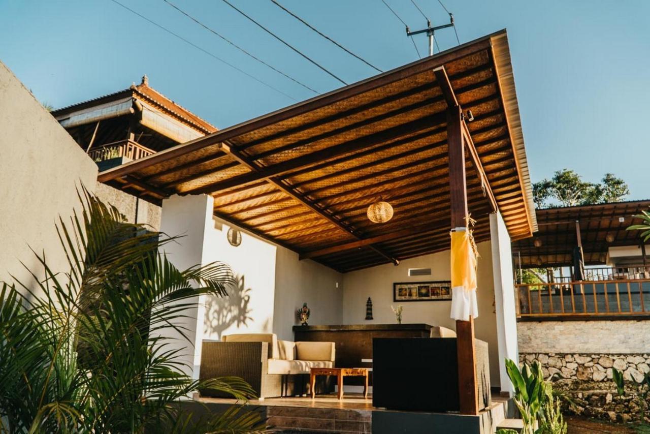 Taman Tirta Villa レンボンガン島 エクステリア 写真